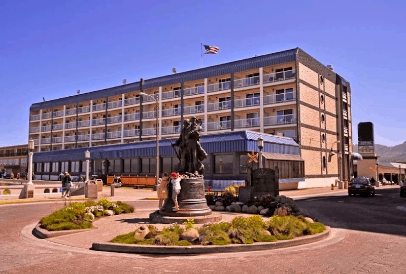 Promenade Inn & Suites Oceanfront - Event Venue in Seaside, Oregon