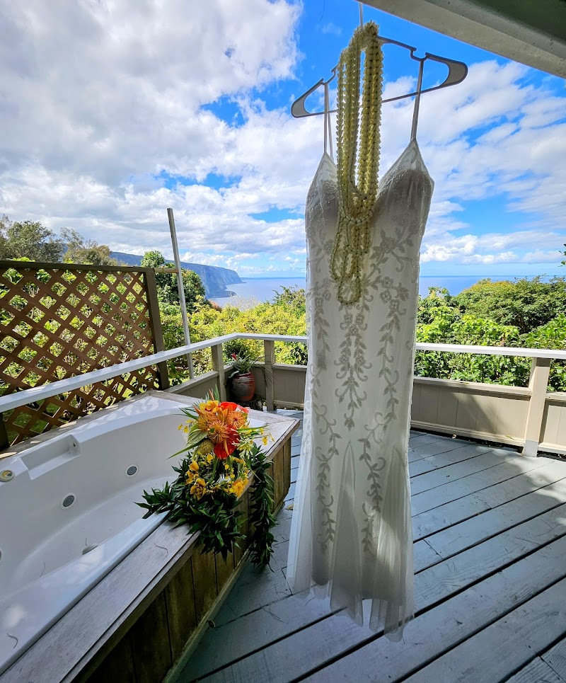 Hale Kukui Orchard and Resort - Event Venue in Honokaa, Hawaii