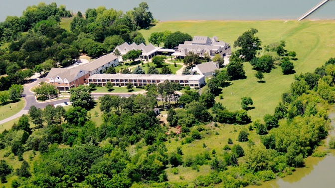 Montserrat Jesuit Retreat House - Event Venue in Lake Dallas, Texas