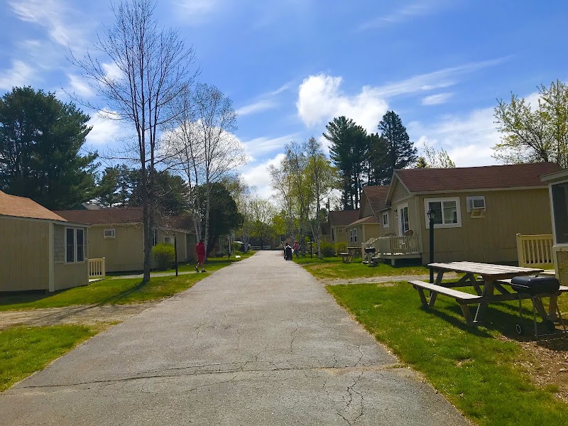 Kennebunk Gallery Motel & Cottages - Event Venue in Kennebunk, Maine