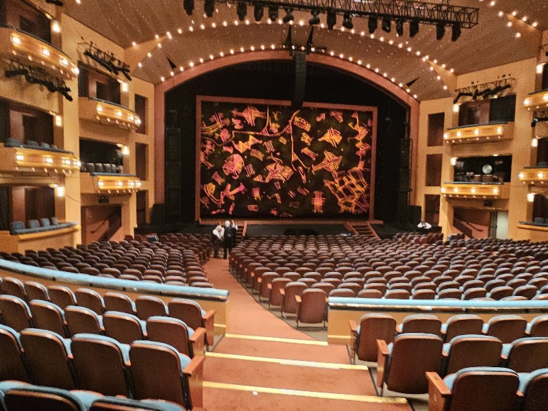 Aronoff Center for the Arts - Fifth Third Bank Theater - Event Venue in Cincinnati, Ohio