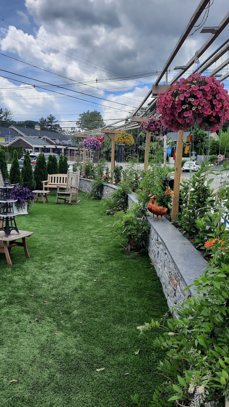 Footbridge Beach Motel & Cottages - Event Venue in Ogunquit, Maine