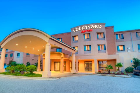 Courtyard by Marriott Mobile Daphne/Eastern Shore - Event Venue in Spanish Fort, Alabama