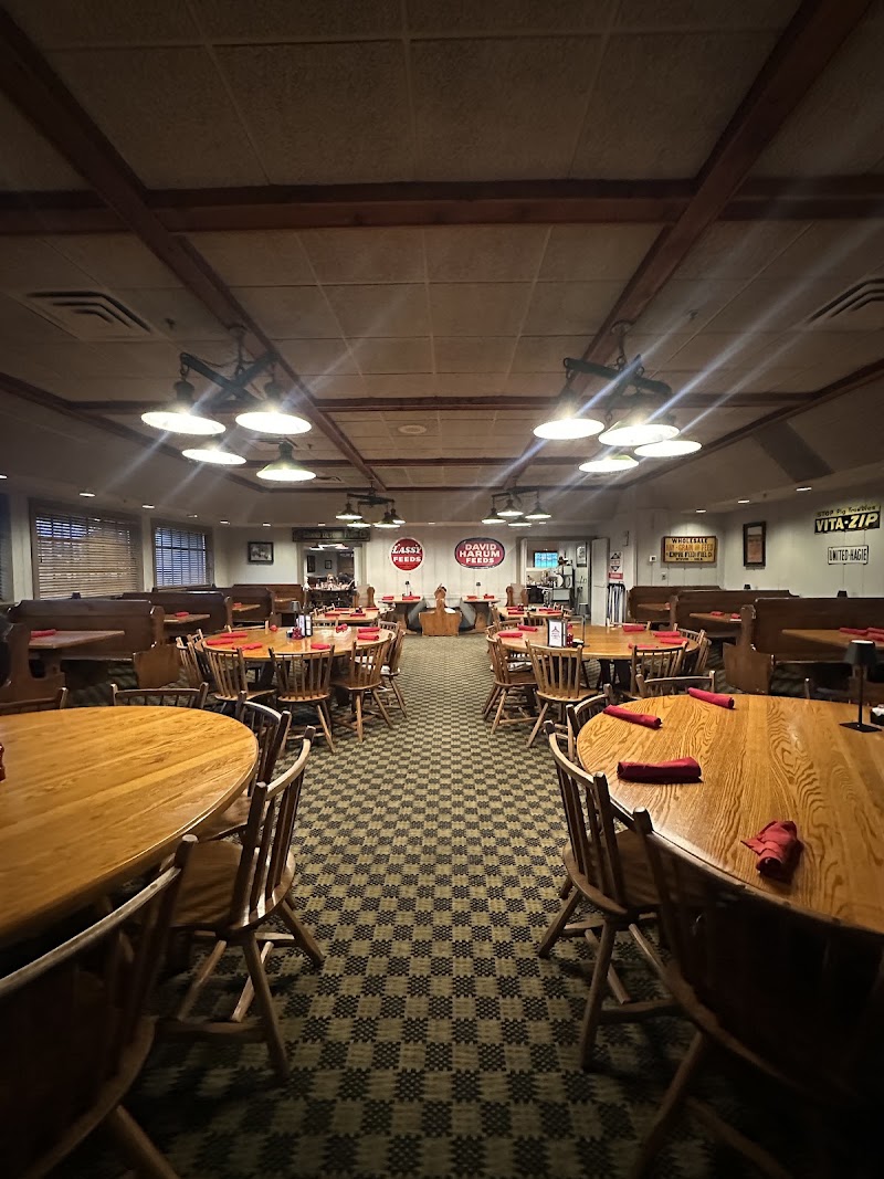 Machine Shed Restaurant - Event Venue in Rockford, Illinois
