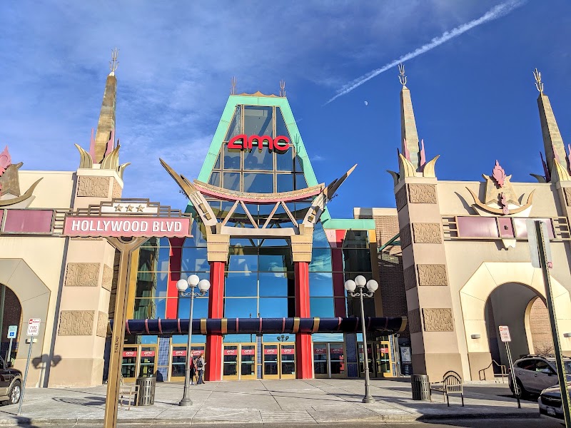AMC Arapahoe Crossing 16 - Event Venue in Aurora, Colorado