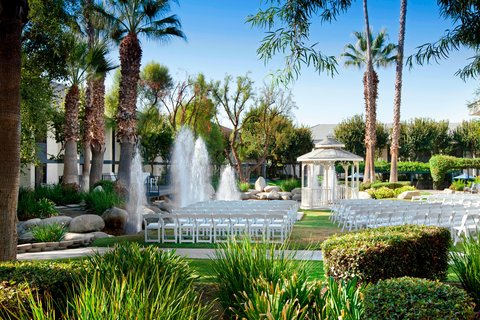 Four Points by Sheraton Bakersfield - Event Venue in Bakersfield, California