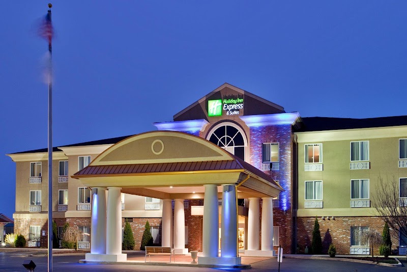 Holiday Inn Express & Suites Farmington by IHG - Event Venue in Farmington, Missouri