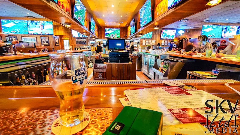 Miller's Ale House - Event Venue in Woodbridge Township, New Jersey