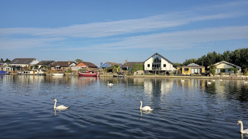 Cowey Sale Open Space - Event Venue in Shepperton, Surrey