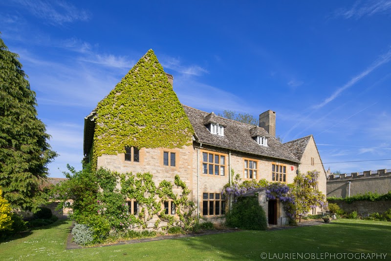 Charney Manor - Event Venue in Charney Bassett, Oxfordshire