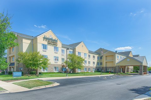 Fairfield by Marriott Inn & Suites Chicago Naperville - Event Venue in Naperville, Illinois