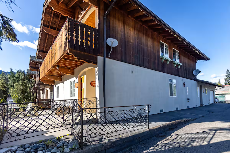 Snowcreek Suites - Event Venue in Leavenworth, Washington