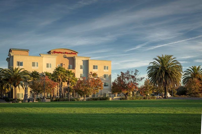 Hampton Inn and Suites Suisun City Waterfront - Event Venue in Suisun City, California