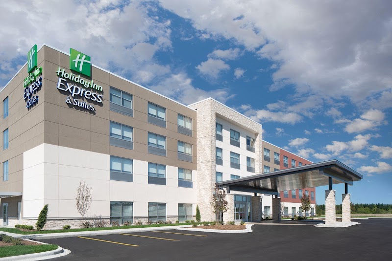 Holiday Inn Express & Suites Elkhorn - Lake Geneva Area by IHG - Event Venue in Elkhorn, Wisconsin