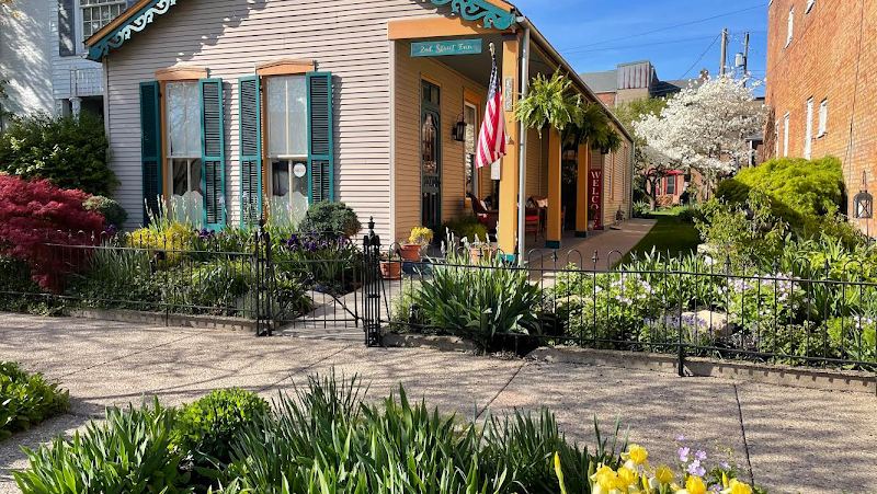 2nd Street Carriage House & Inn - Event Venue in Madison, Indiana