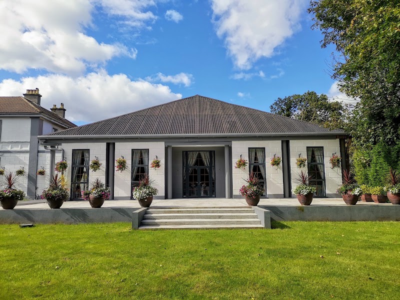 Manor Park Country House - Event Venue in Clydach, Swansea