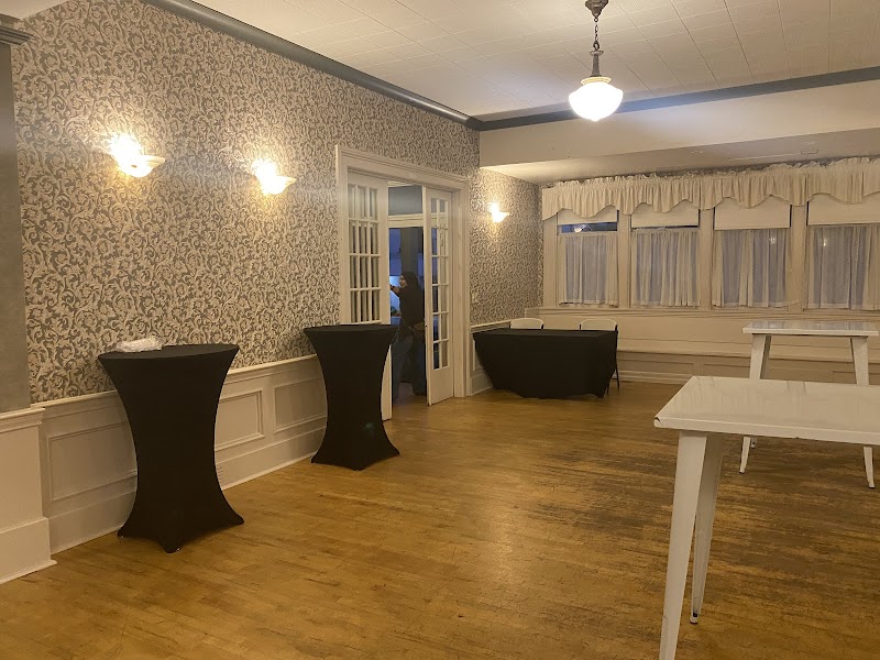 Work and Play Lounge - Event Venue in Seattle, Washington