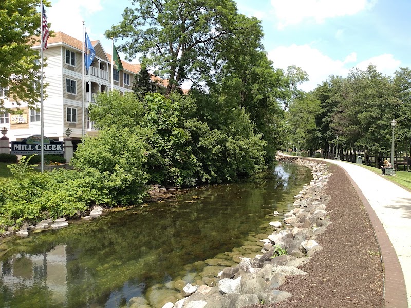 Mill Creek Hotel - Event Venue in Lake Geneva, Wisconsin