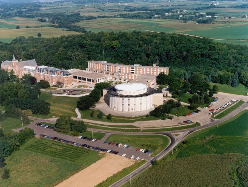 Sinsinawa Mound Center - Event Venue in Hazel Green, Wisconsin