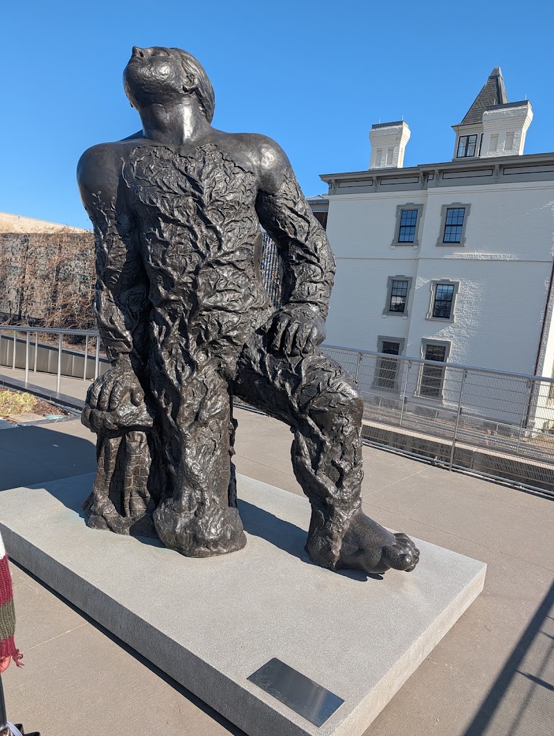 Virginia Museum of Fine Arts Sculpture Garden - Event Venue in Richmond, Virginia