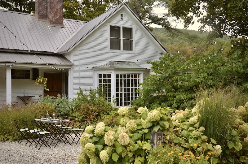 The Tillerman Inn - Event Venue in Bristol, Vermont