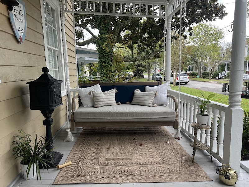 Ann Street Inn & Garden - Event Venue in Beaufort, North Carolina