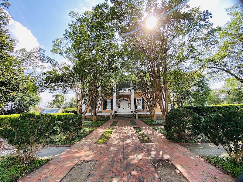Battle-Friedman House & Gardens - Event Venue in Tuscaloosa, Alabama
