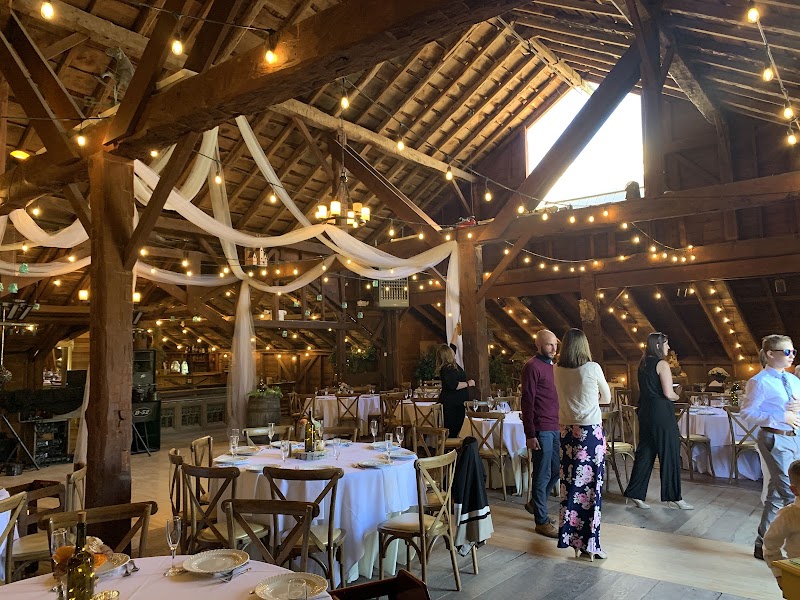 Stablegate Farm & Vineyard - Event Venue in Castleton-on-Hudson, New York