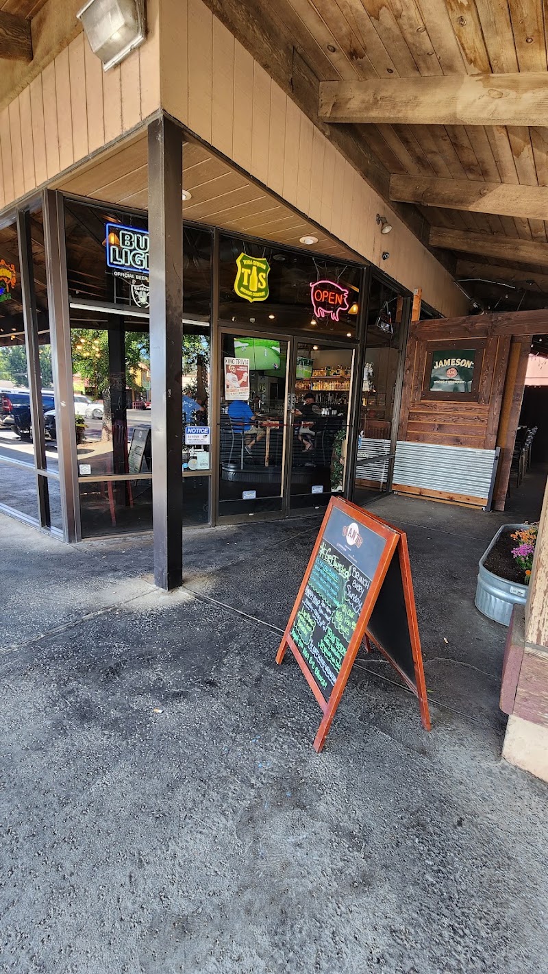The Twisted Pig Bar and Grill - Event Venue in Modesto, California