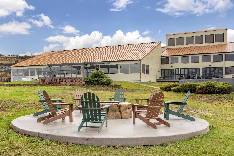 Columbia River Hotel & Conference Center - Event Venue in The Dalles, Oregon
