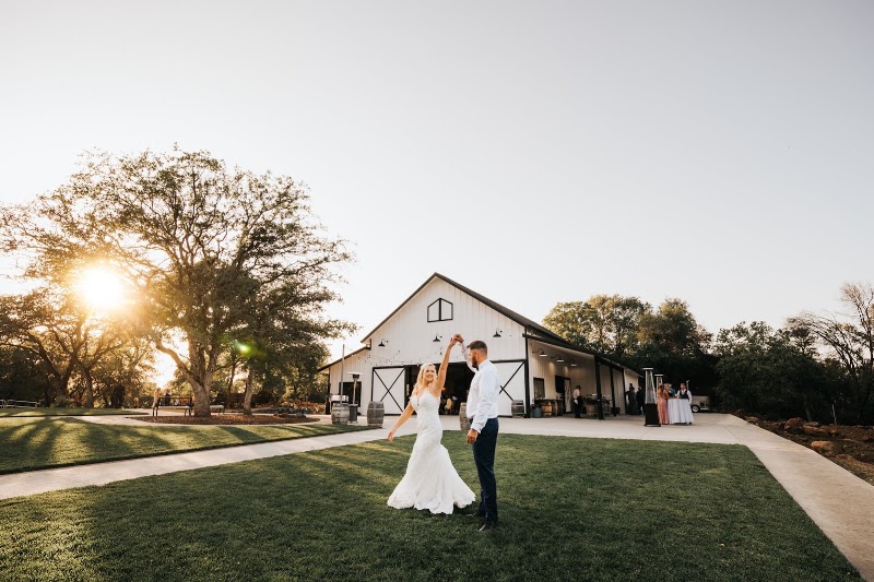 Barns at Willow Creek - Event Venue in Browns Valley, California