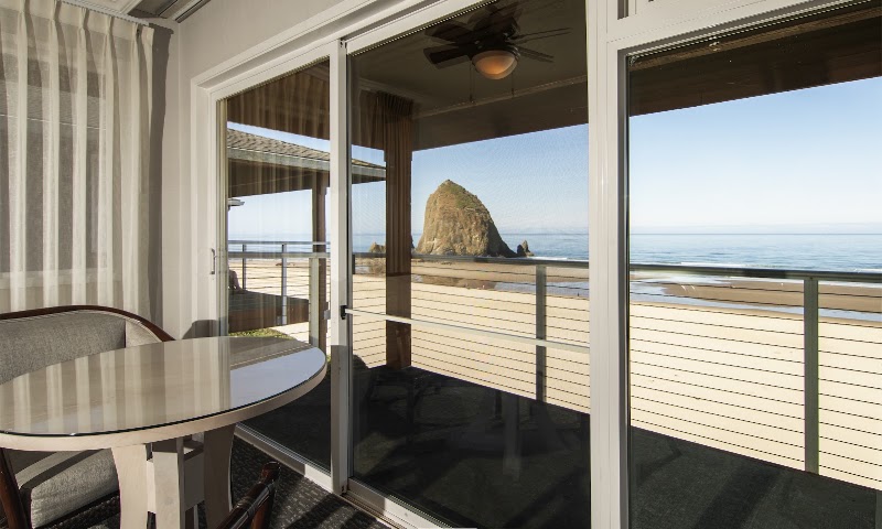 Hallmark Resort & Spa Cannon Beach - Event Venue in Cannon Beach, Oregon