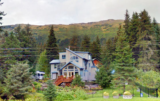 Girdwood Stained Glass B&B - Event Venue in Anchorage, Alaska