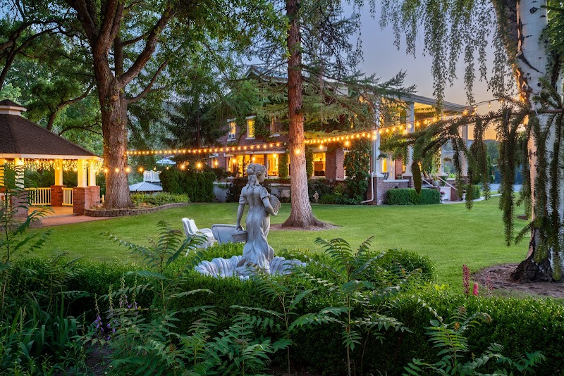 Warm Springs Inn & Winery - Event Venue in Wenatchee, Washington