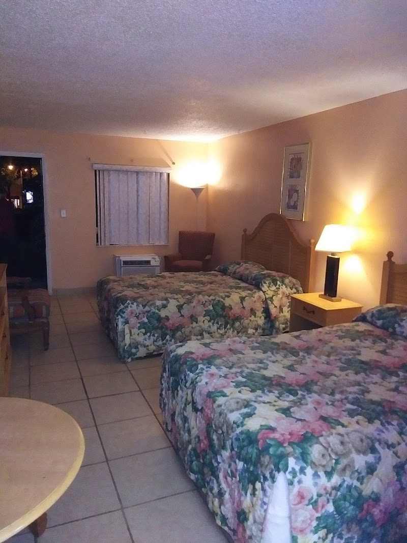 Paradise INN - Event Venue in Kissimmee, Florida