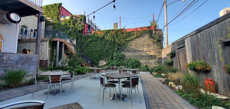 Morel - Event Venue in Milwaukee, Wisconsin