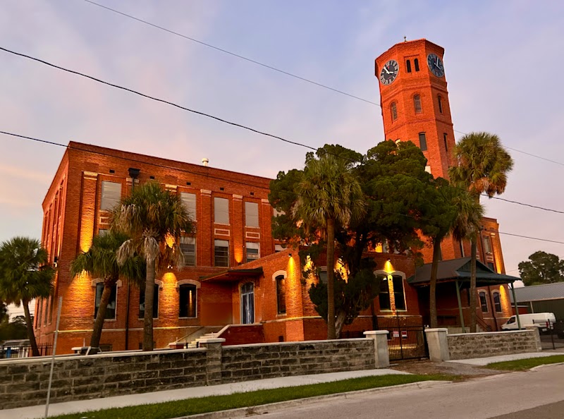 Wine Stream Wine On Tap - Event Venue in Tampa, Florida