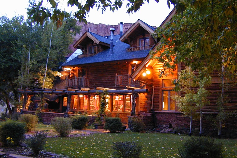 The Lodge At Red River Ranch - Event Venue in Teasdale, Utah
