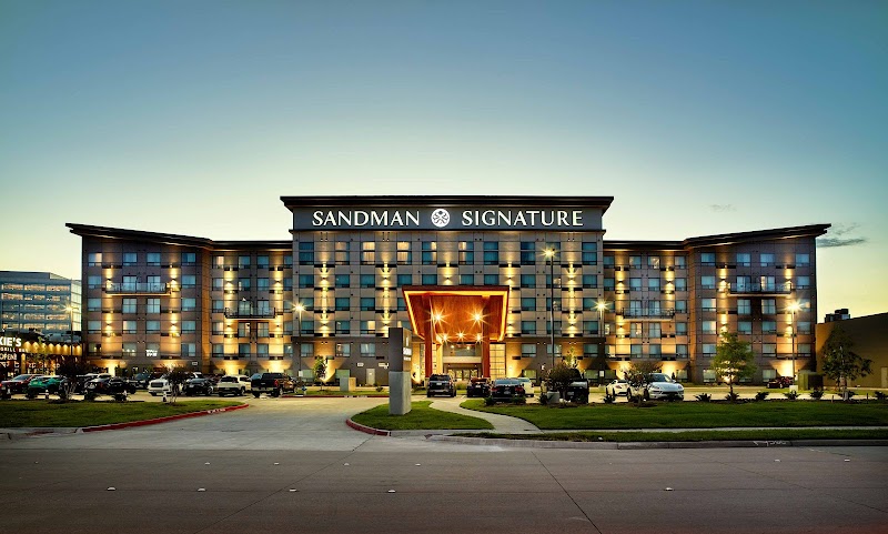 Sandman Signature Plano-Frisco Hotel - Event Venue in Plano, Texas
