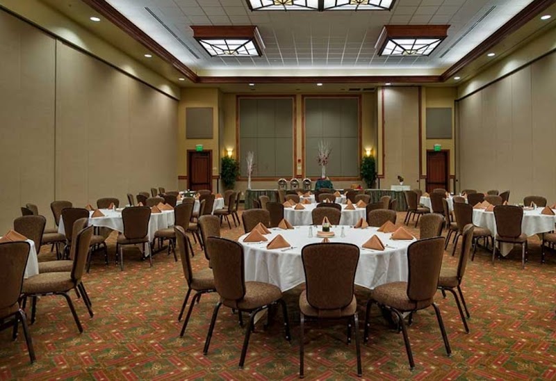 Riverhouse Convention Center - Event Venue in Bend, Oregon