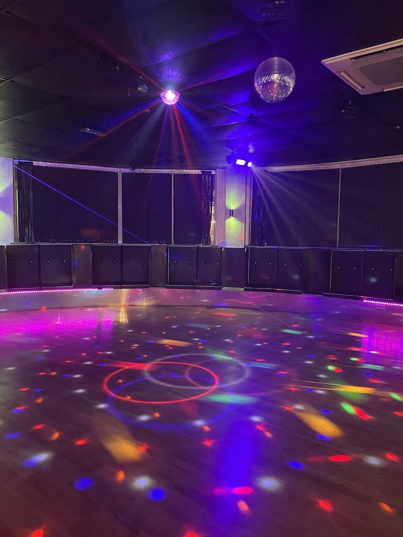 Strictly Smartz - Event Venue in Southend-on-Sea, England