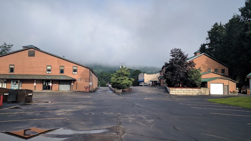 Colonial Motel - Event Venue in Brattleboro, Vermont