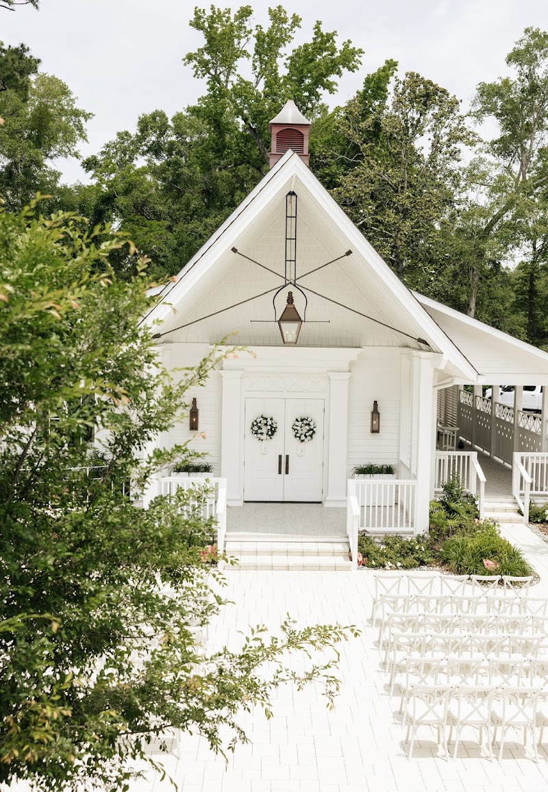 Little Point Clear Suites & Space - Event Venue in Fairhope, Alabama