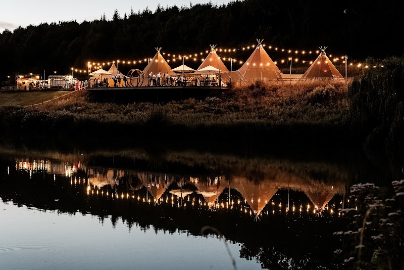 Hadsham Farm Weddings - Event Venue in Banbury, Oxfordshire