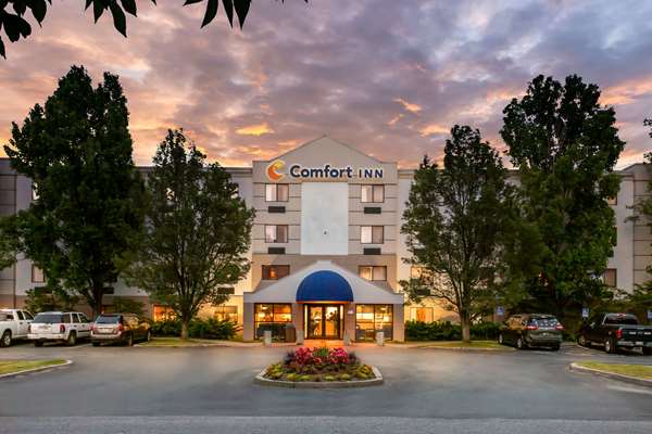 Comfort Inn White River Junction - Event Venue in Hartford, Vermont