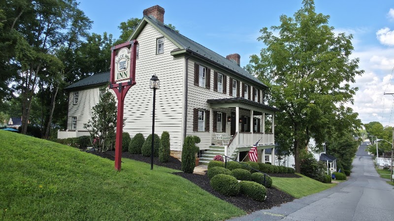 Black Dog Inn - Event Venue in Abingdon, Virginia