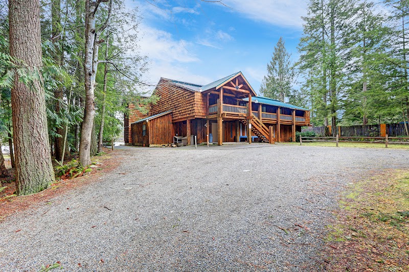 Lake Retreat Camp and Retreat Center - Event Venue in Ravensdale, Washington