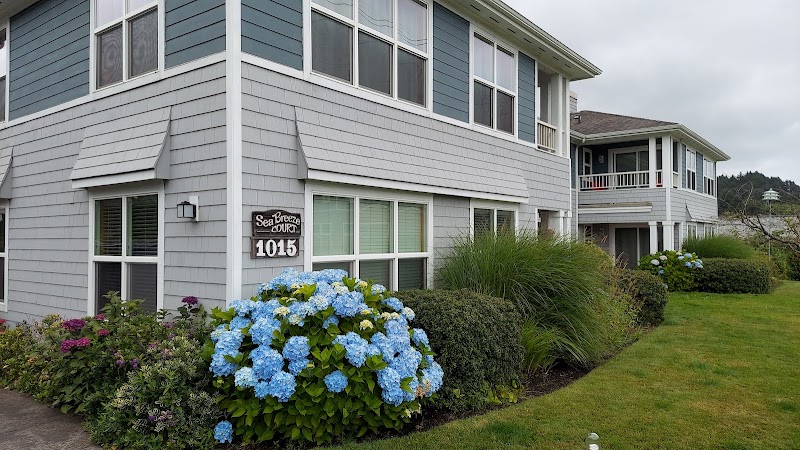 Sea Breeze Court - Event Venue in Cannon Beach, Oregon