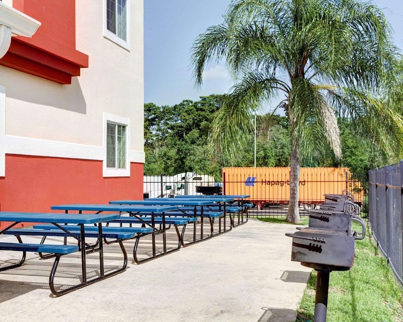 Suburban Extended Stay - Event Venue in LaPlace, Louisiana