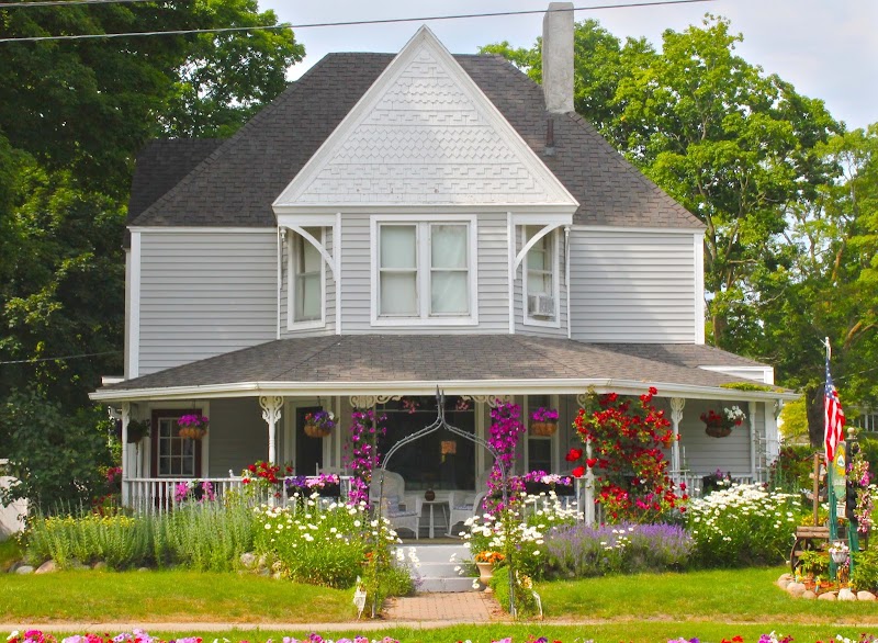 Charlevoix House - The Northside - Event Venue in Charlevoix, Michigan